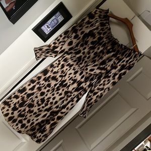 *Animal Print* off the shoulder cute date night dress,, 3/4 sleeves, never worn